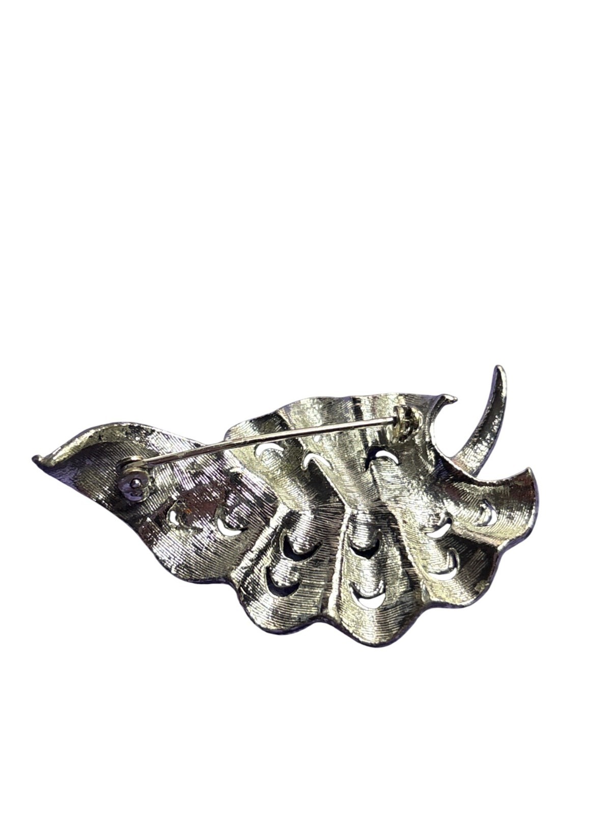 Vintage Silvertone Leaf Brooch 2 3/8 inches Metal Wear