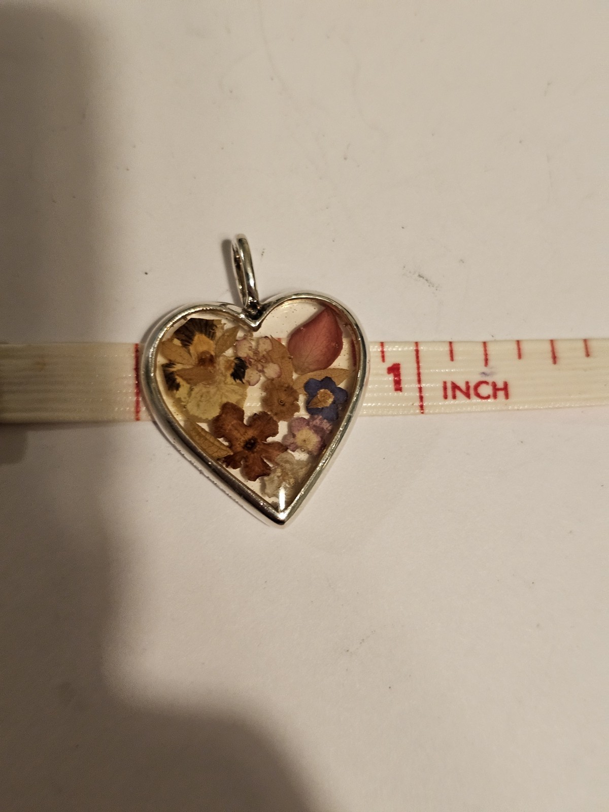 Sterling Art Deco Heart ❤ Pendant ATI Mexico Real Dried Flowers in Resin #S53/01