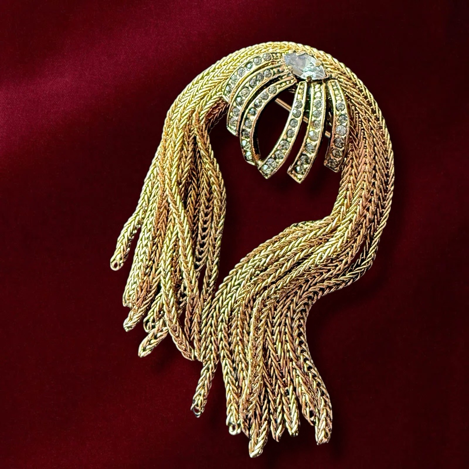Tassel Brooch Gold Tone Rhinestone Mid Century Vintage Pin Fringe Waterfall