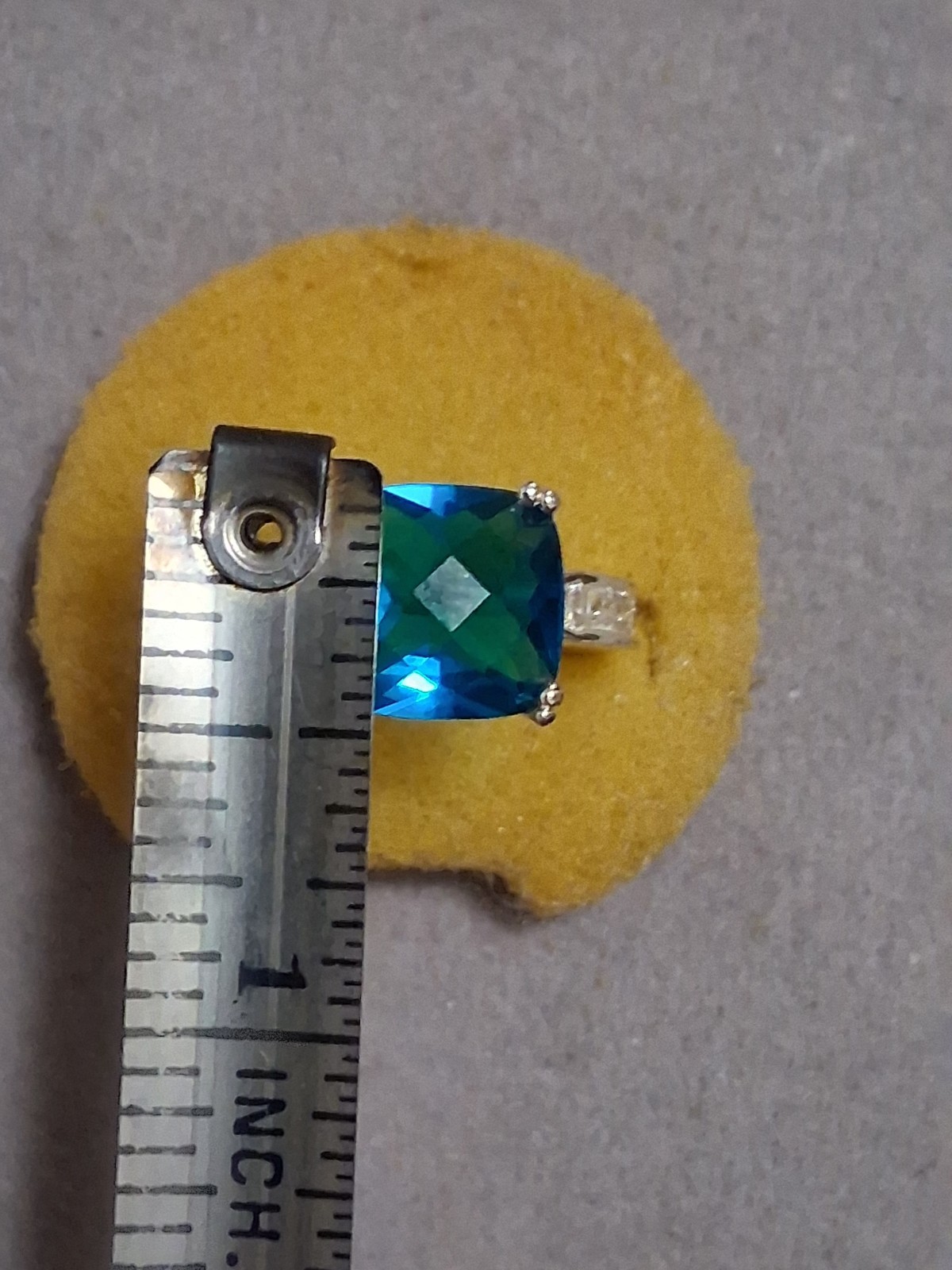 Blue cushion-cut glass stone ring w/clear stone accents, silverplate, SZ_7