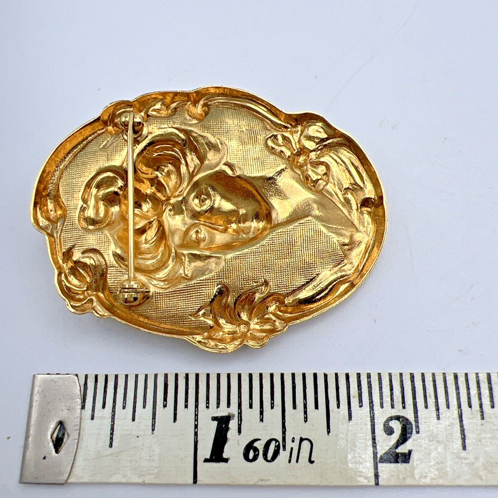 Raised Relief Brooch Metal Gold Tone Repousse Lady Medallion Pin Fashion Jewelry