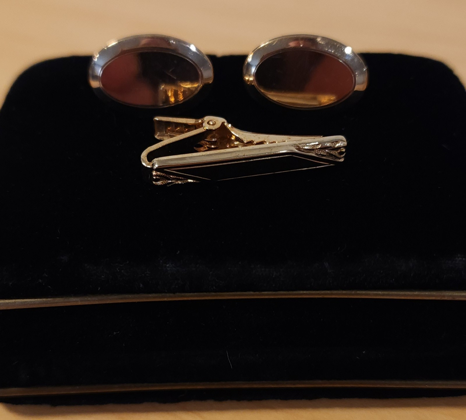 Vintage Swank 12K Gold Filled Cuff Links & Anson Tie Clip