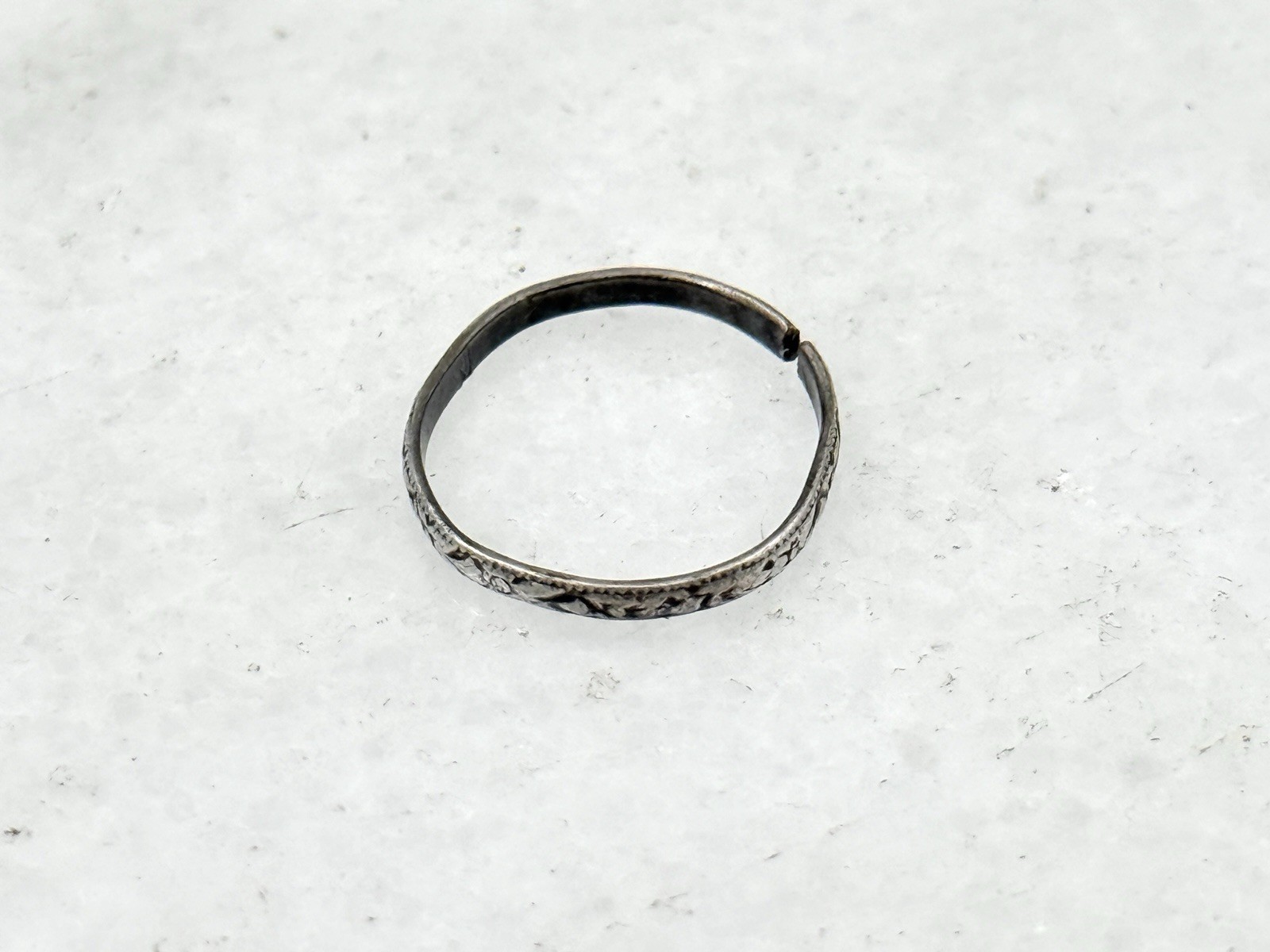Antique Sterling Silver Babies Birth Ring Band Blossom Sz 1.5 2mm￼