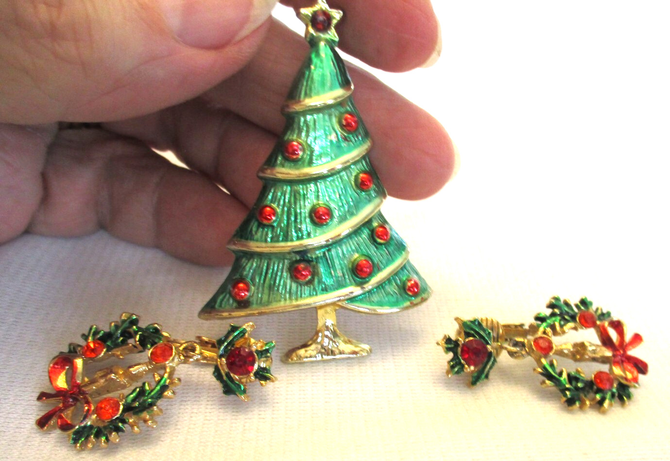 Vtg Enamel & Red Rhinestone BROOCH Christmas Tree & RS Clip EARRINGS