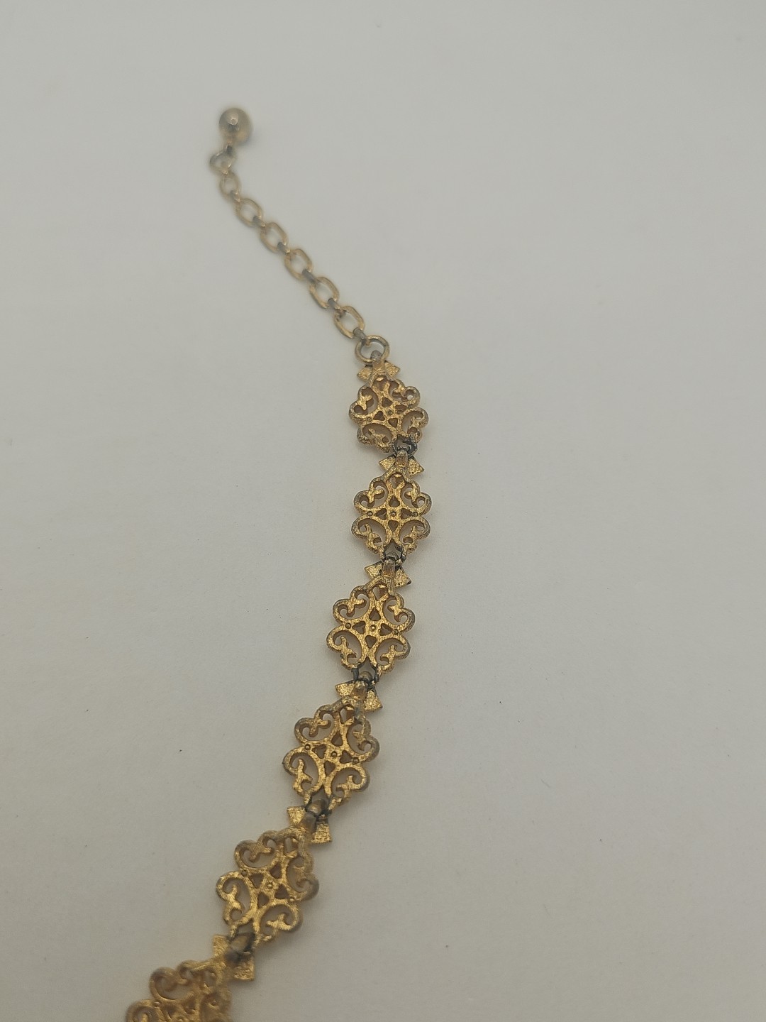 Avon Vintage 1971 Precious Pretenders Necklace