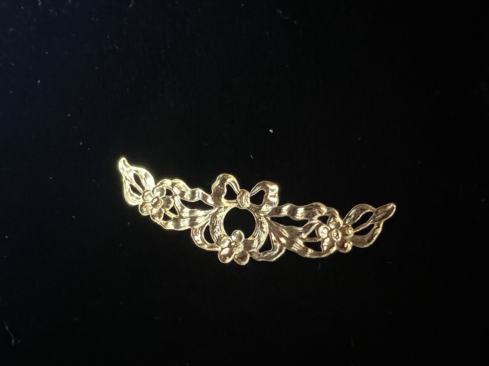Large Vintage Gold Plated Brass Stamping Bows/Floral Sconce for Jewelry/Crafting