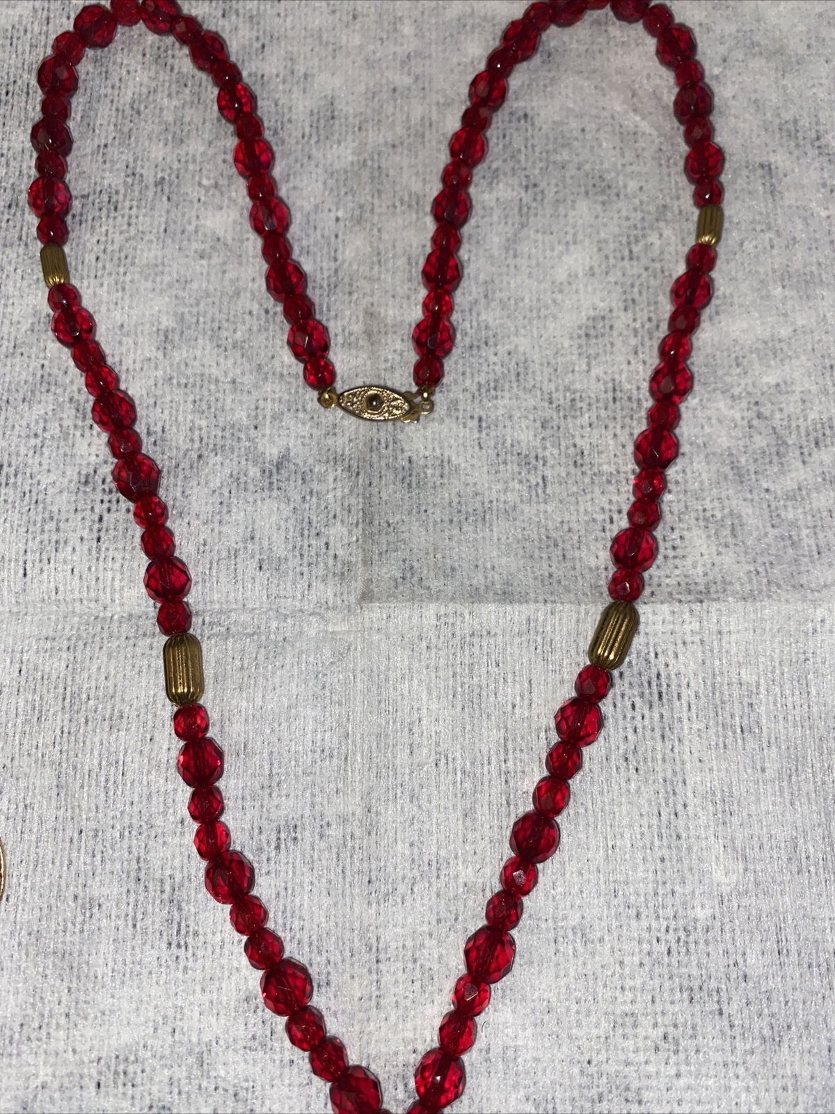 Vtg Red Crystal Gold Accents 2pc Set