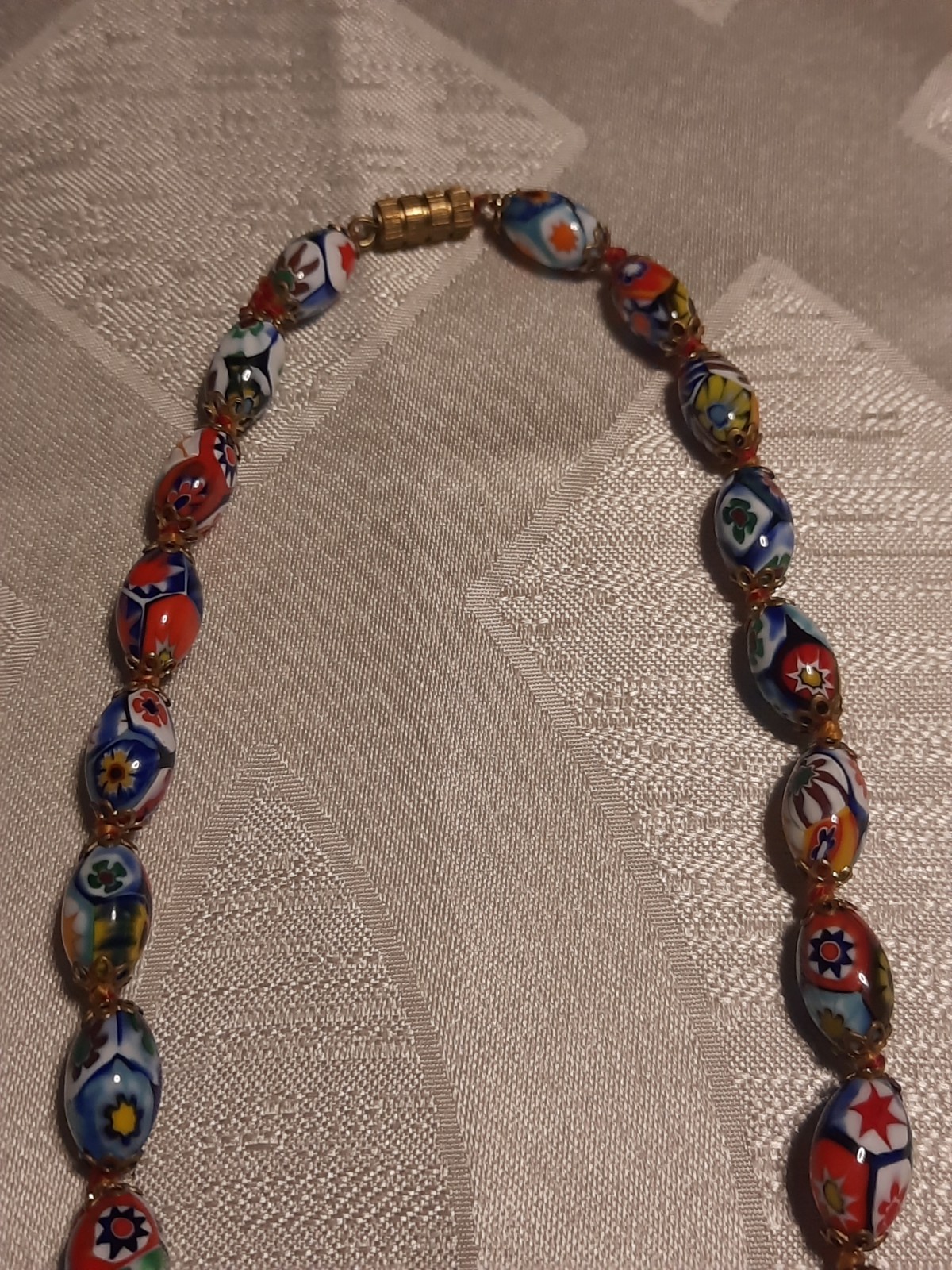Vtg Millefiori Murano Glass Graduated Knotted Necklace 16″ Barrel Clasp A53