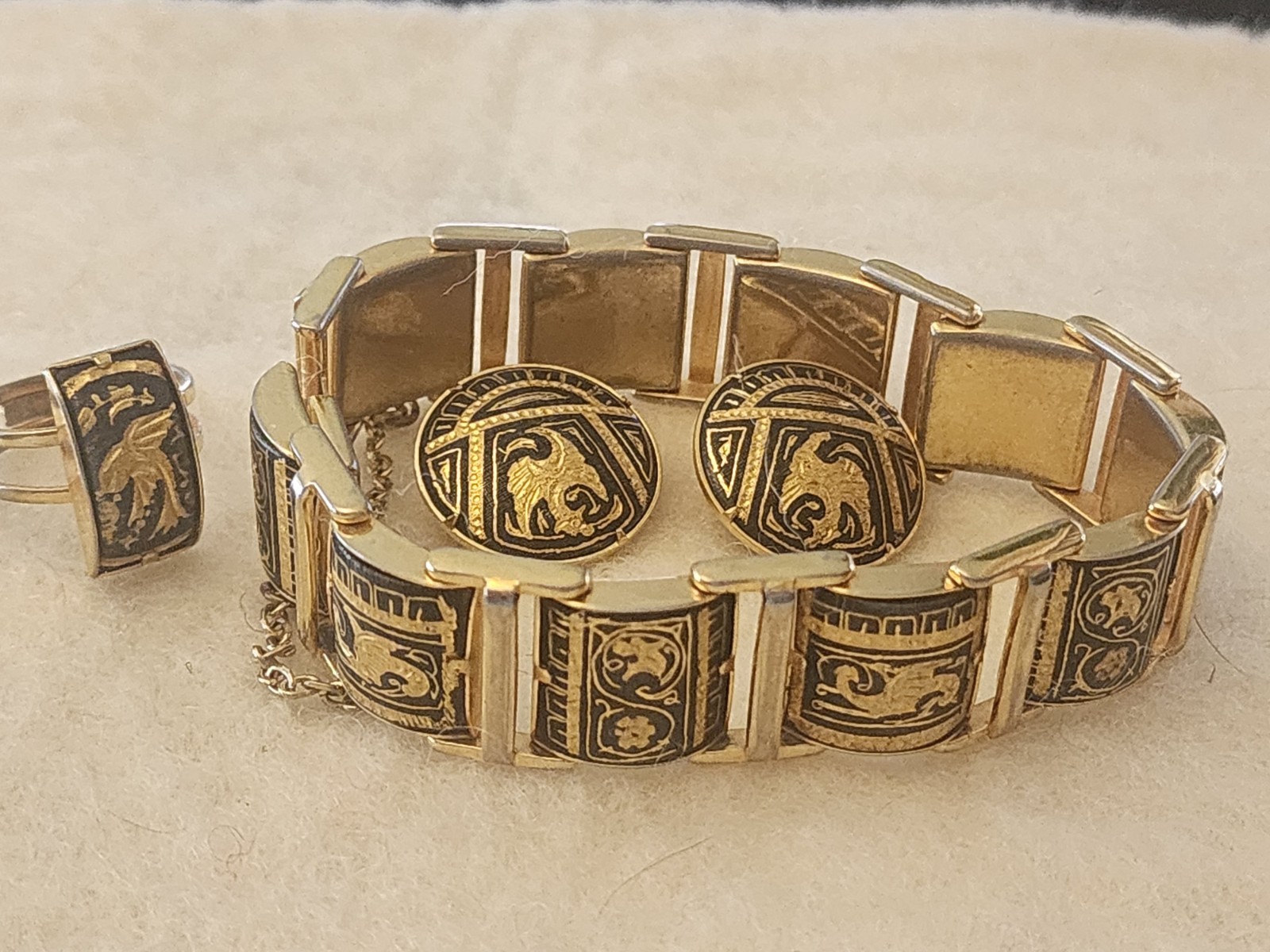 Vintage Damascene Bracelet, Earrings, Ring 7.5″ X 5/8″