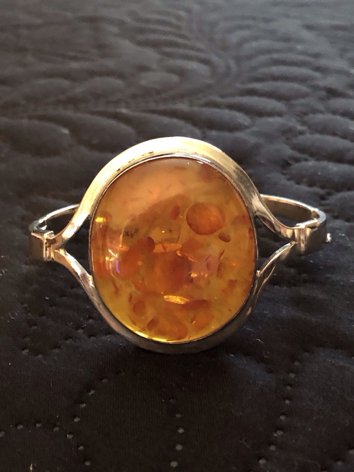 VINTAGE STERLING BALTIC AMBER HINGED  BRACELET