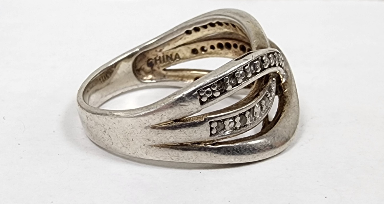 DBJ Diamond (Tested) Sterling Silver 925 Crossover Band Ring Size 8 Pre-Owned