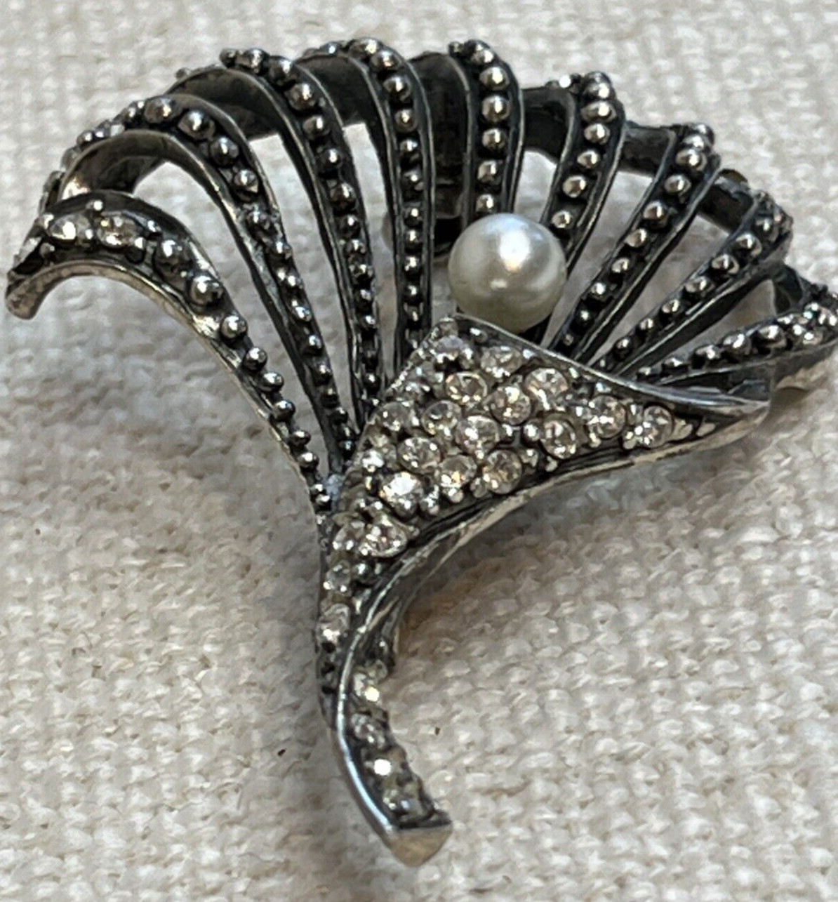 Floral 925 Sterling Silver & Clear Rhinestones Brooch Pin With Single Pearl