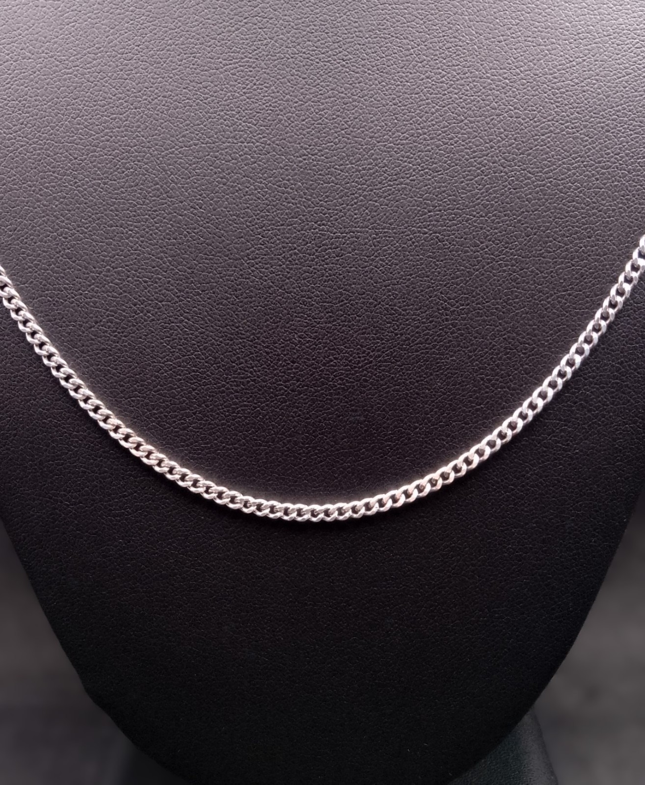 Vintage 925 Sterling Silver Curb Chain Necklace 24″ Long 3mm 9.4g
