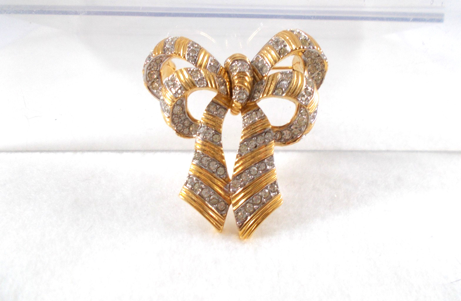 Vintage Gold Tone Ribbon Brooch with Pavé Set Crystal Rhinestones Free Shipping