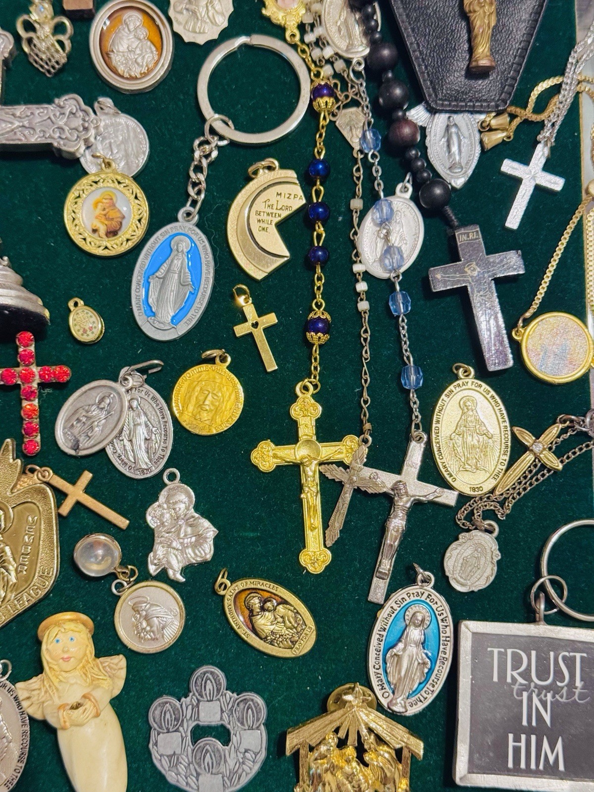 Vintage Modern Religious Cross Necklace Jewelry Lot 120+ Italy Germany Bethlehem