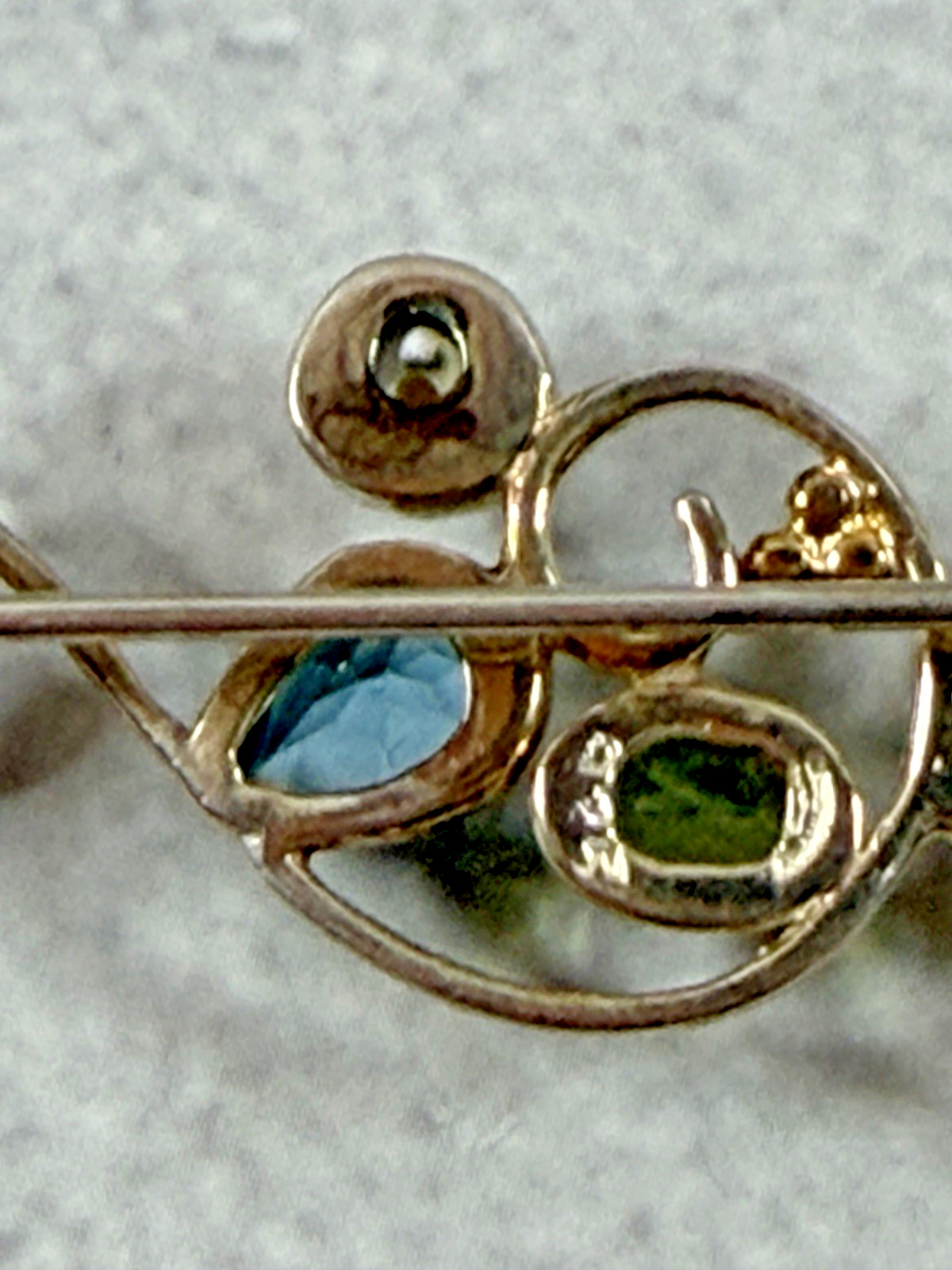 Vintage .925 Sterling Silver Pearl and Multi Stone Pin/Brooch