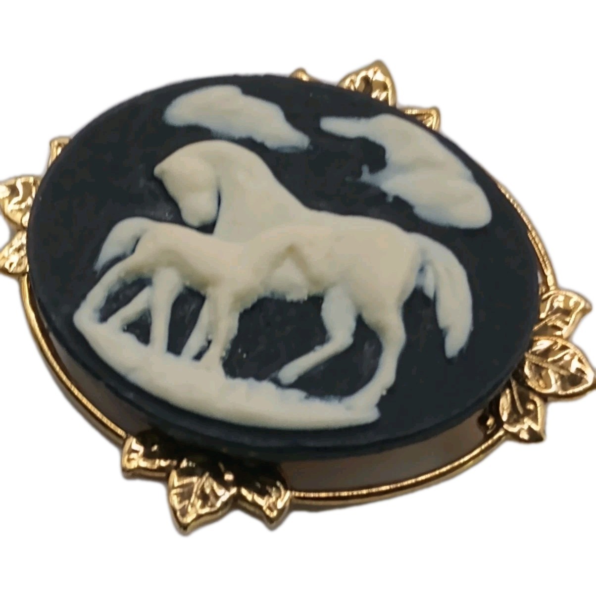 Vintage Horse & Foal Cameo Brooch Pendant White Gold Tone Leaf Frame 2 by 1 1/2