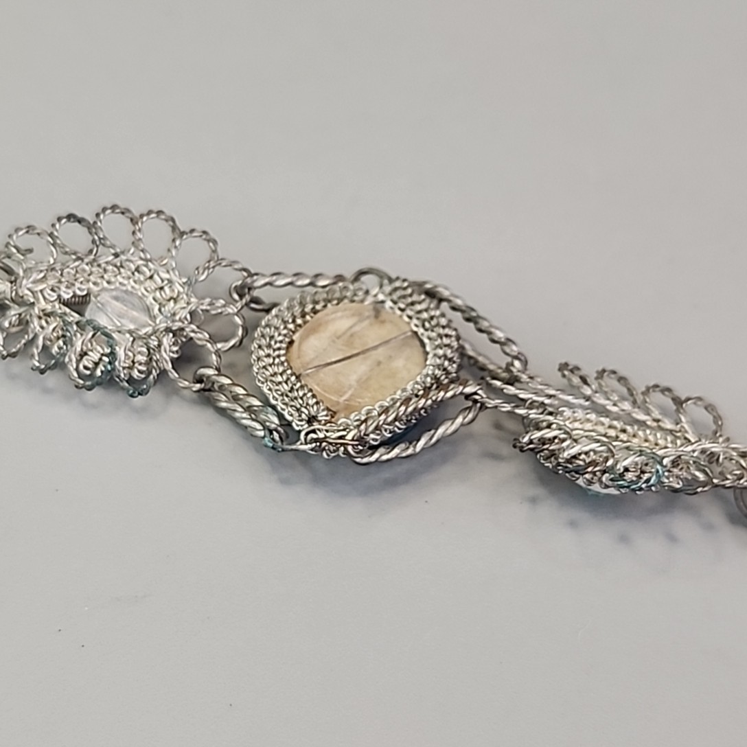 Vintage Mexican Wire Wrapped Bracelet Silver Plated Cannetille Blue Glass 6.5″