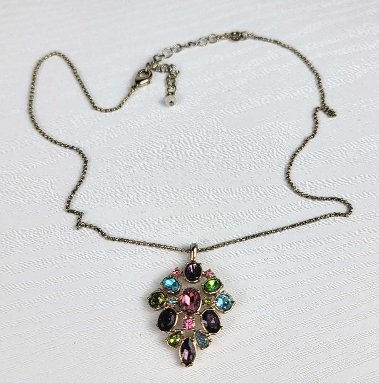 Vintage AVON NRT Multicolor Rhinestone Pendant Necklace 19 Inch Lobster Clasp