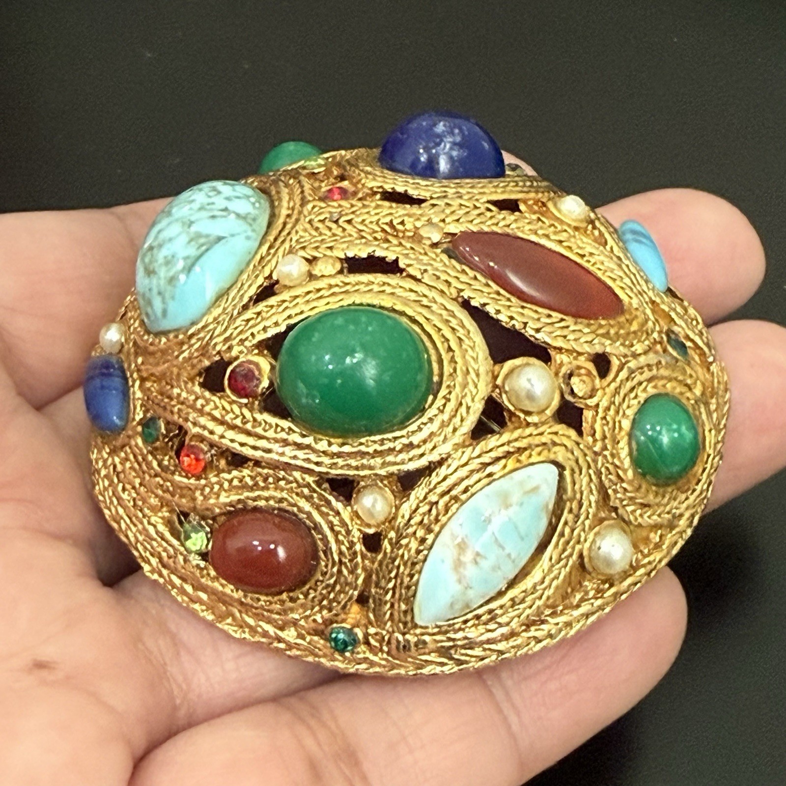 Vintage La Roca Style Multicolor Bejeweled Gemstones Gold-tone Dome Brooch 44g.