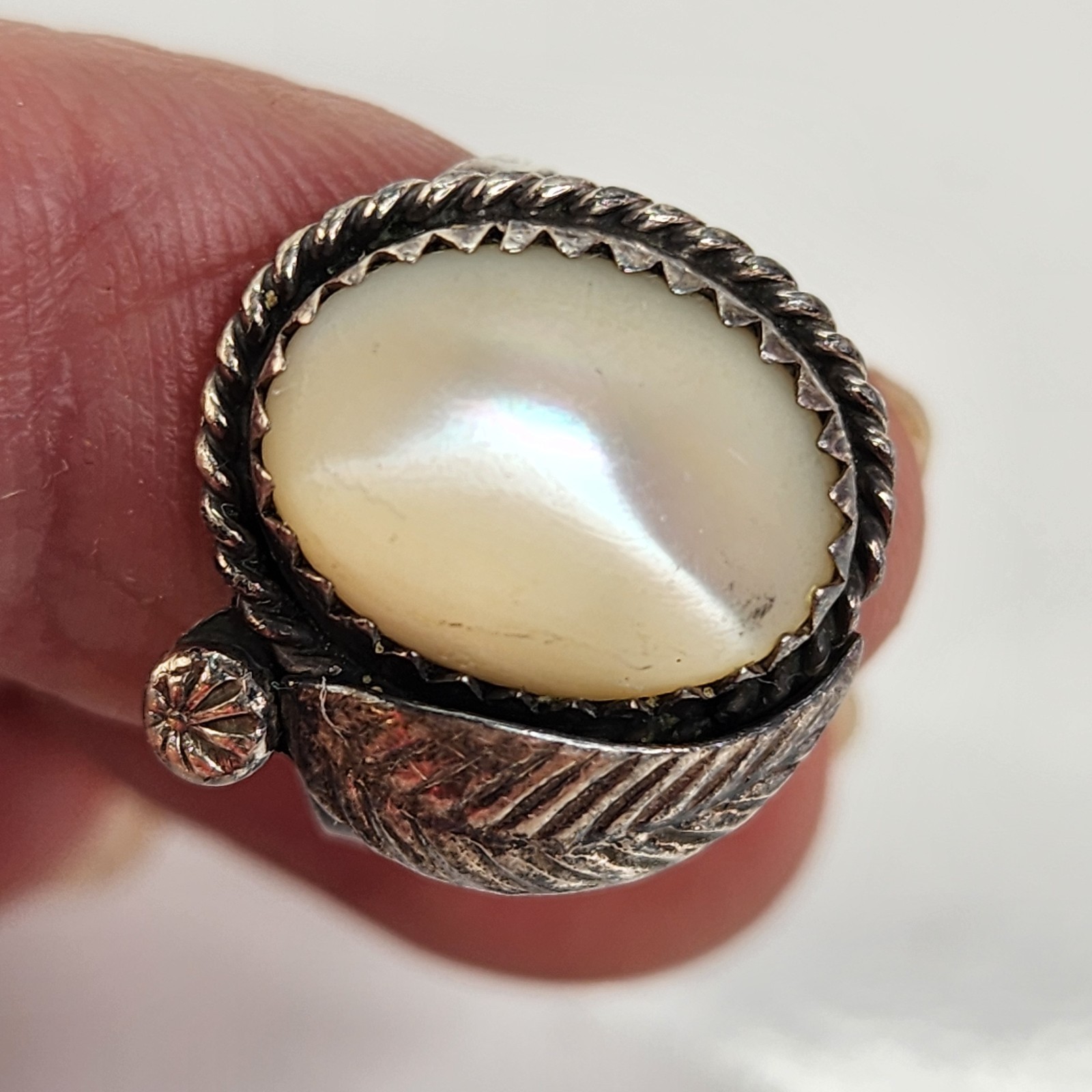 Vtg Mother of Pearl Bracelet Ring Set Silver Tone Boho 1980s READ Repairs Needed