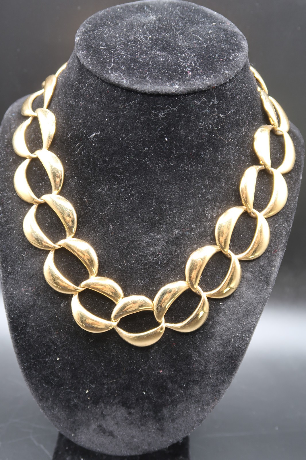Vintage Napier Chunky Gold Tone Wide Articulated Link Necklace Jewelry