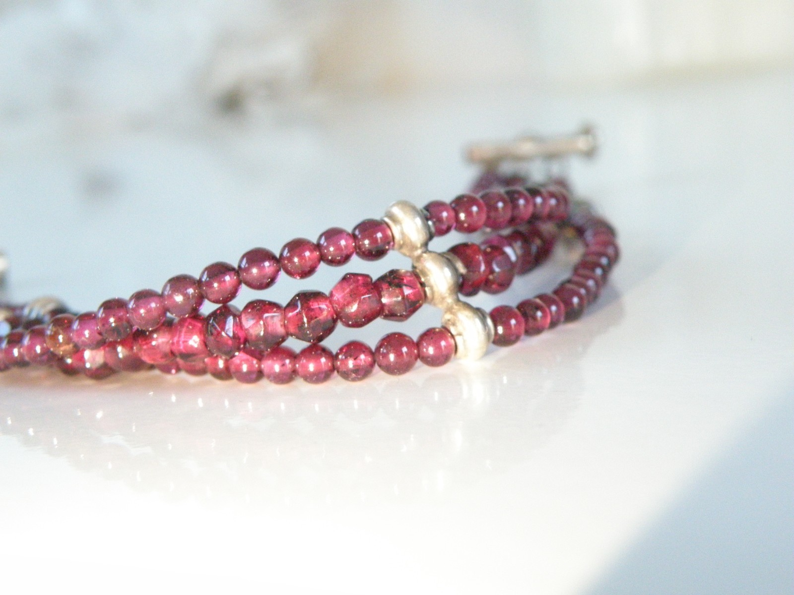 Vintage Sterling Silver 925 Bohomian Pink Red Garnet Station Bracelet 7.5″