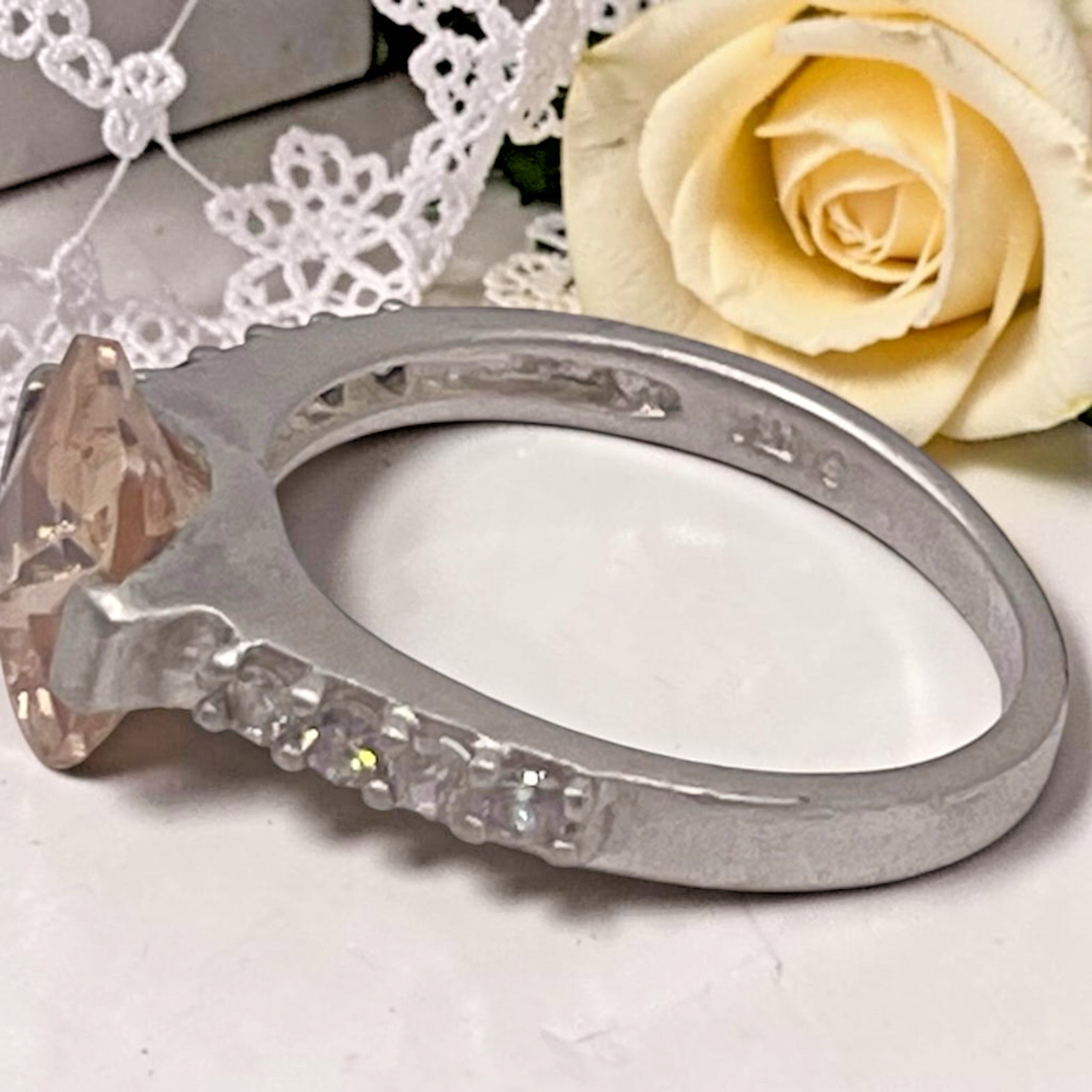 Pale Yellow Citrine CZ w/ Accents 925 Sterling Silver Cocktail Ring, size 8.25