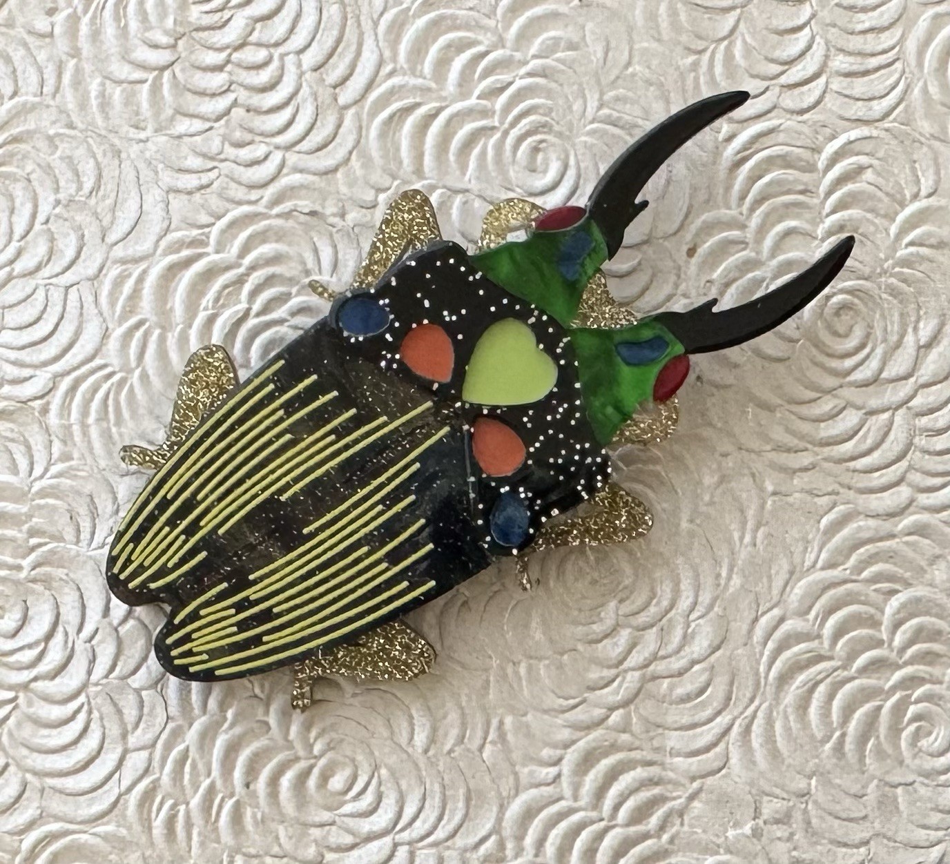 Vintage style large beetle acrylic brooch pin