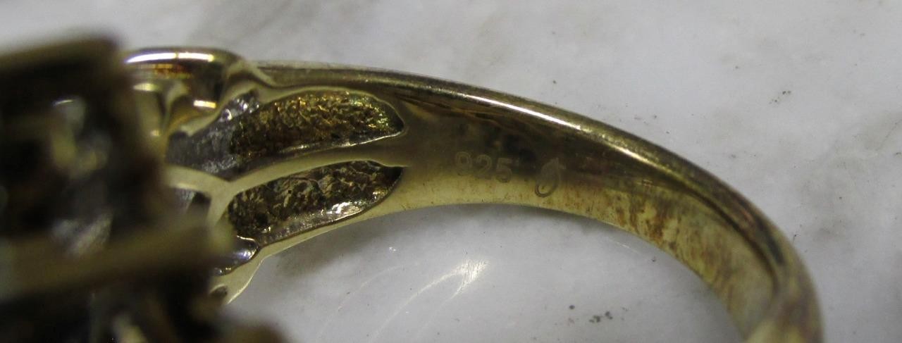Women’s .35ctw Diamond Gold Plated Sterling Silver Cocktail Ring ~ 10g ~ 3-K198