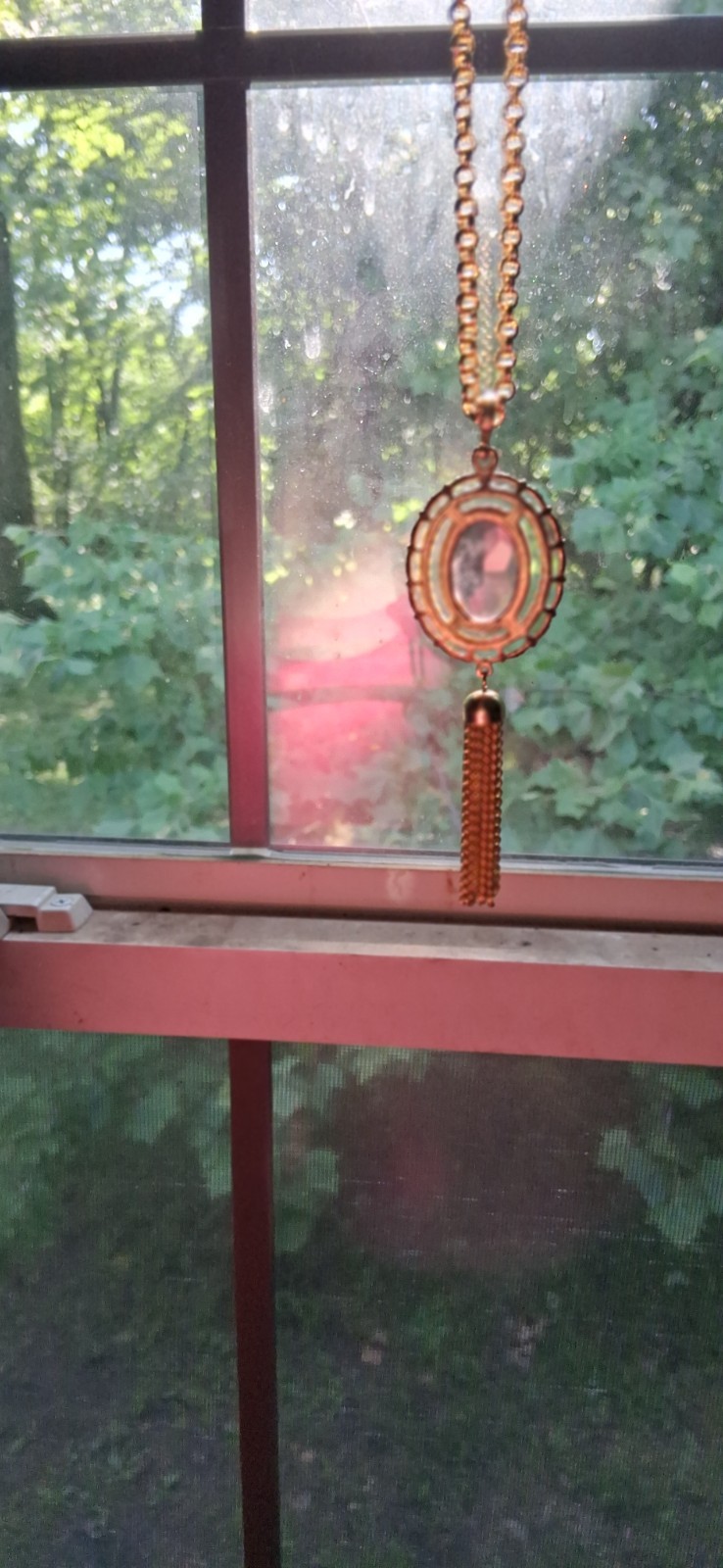Avon Vintage Gold Tone Amethyst Glass Tassel Necklace Measurements:Chain Length:
