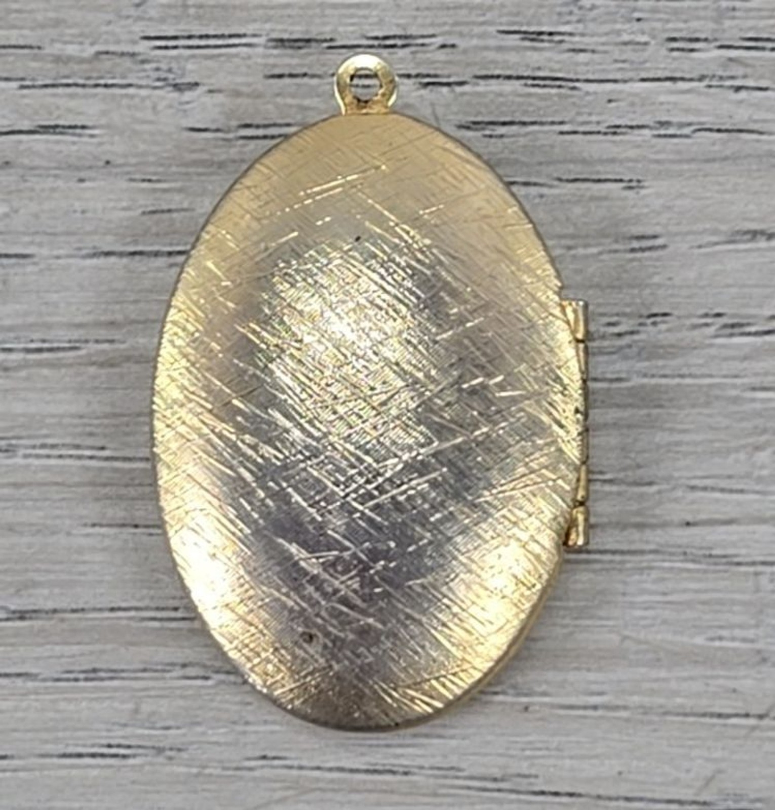 Vtg 1971 Fran Mar Moppetts Girl & Bot Gold Tone Enamel Locket Necklace Pendant
