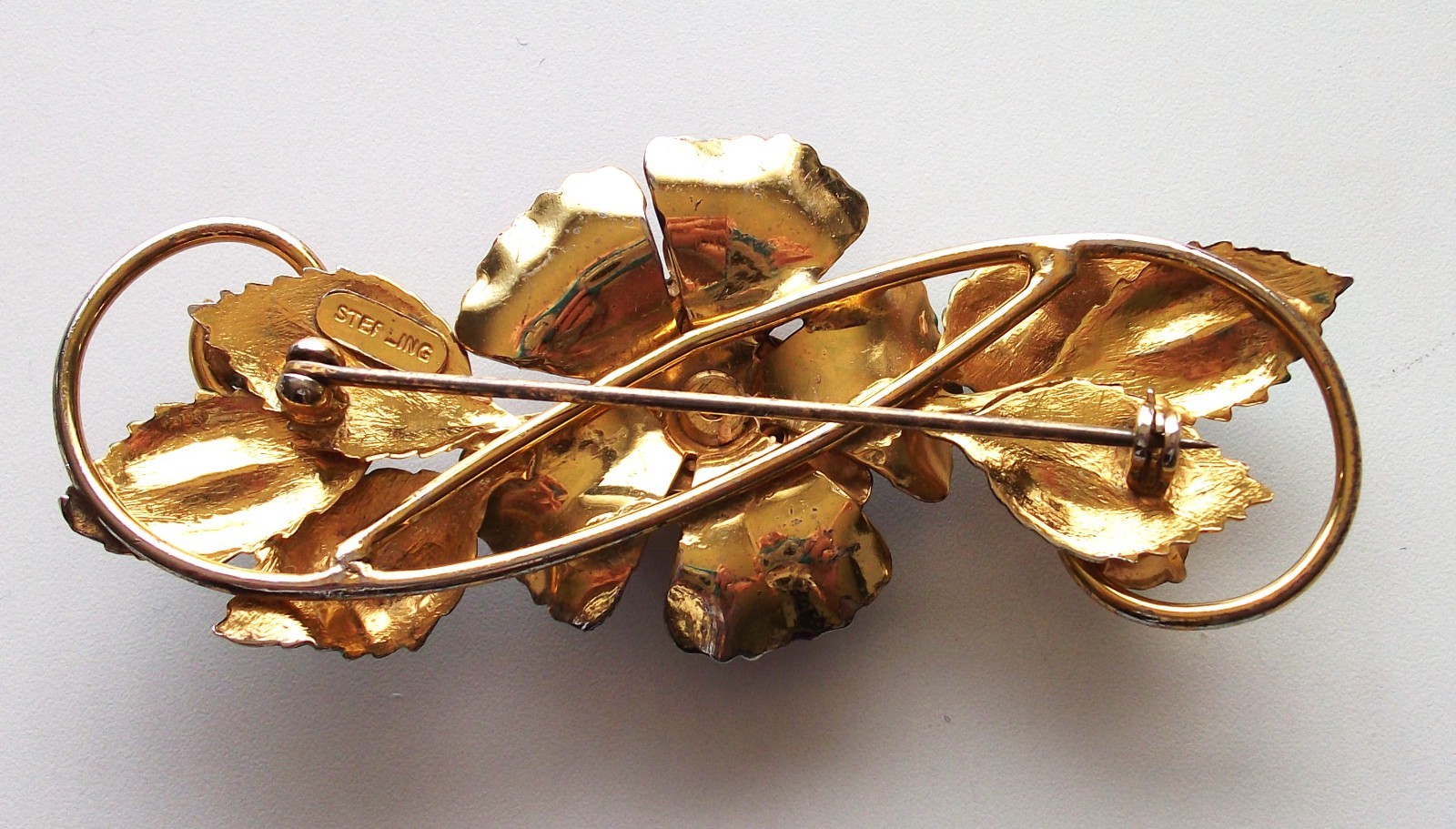Lg.Sterling silver,Gold tone,enamel,vintage brooch,flower,purple,crystals,