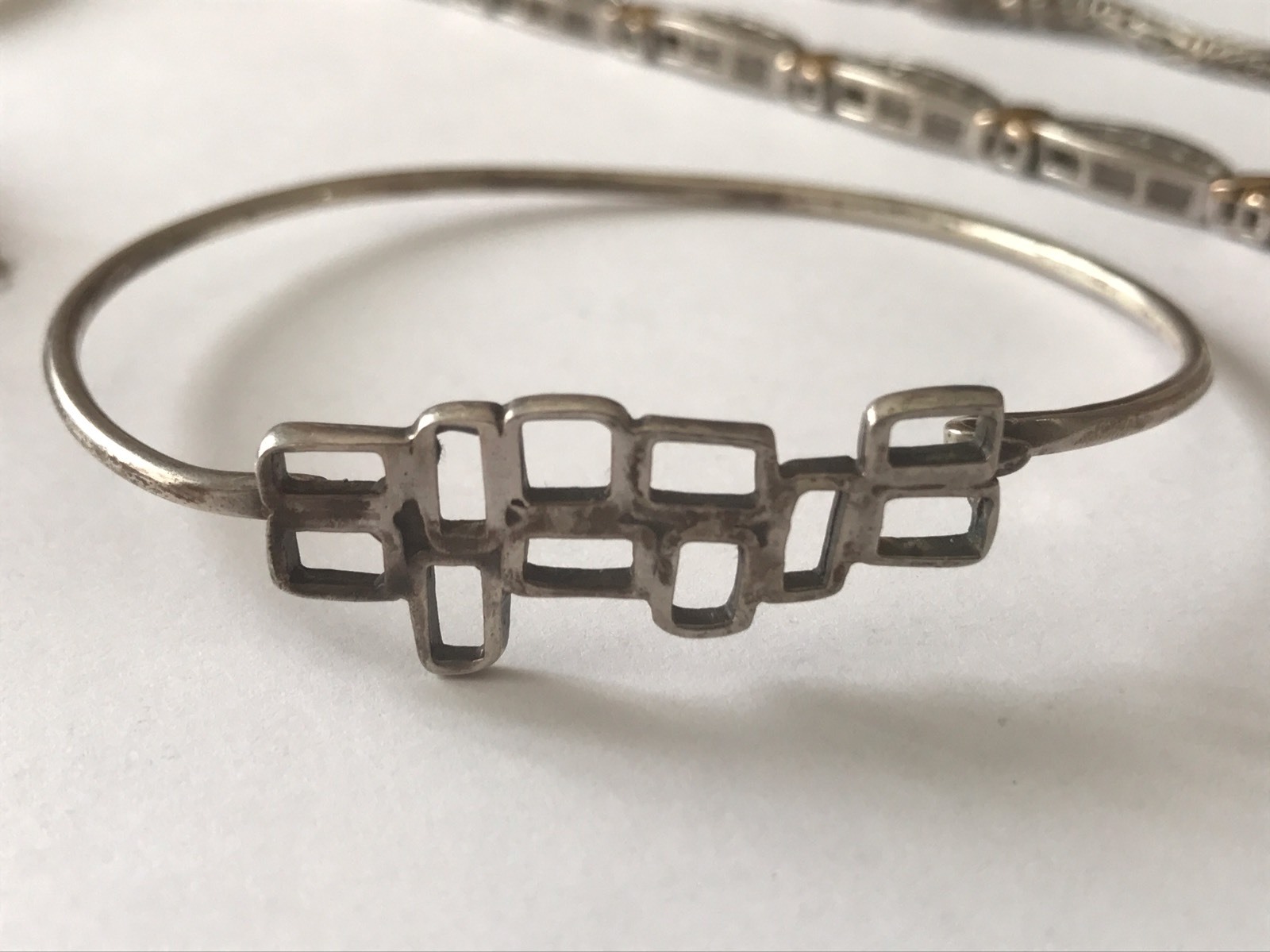 Ready To Use 7 Nice Pre-owned sterling bracelets. Approximately 76 Grams Total