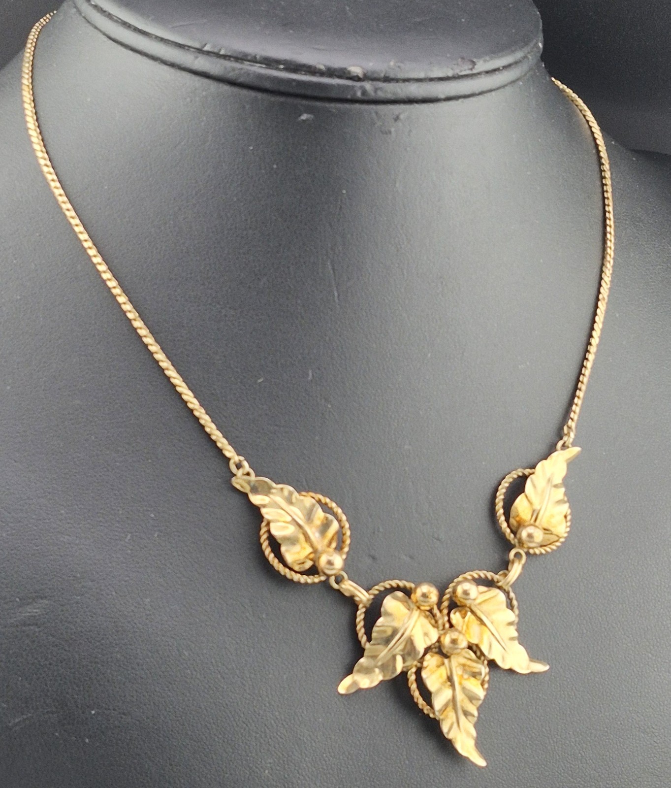 Vintage Van Dell 1/20 12k Gold Fill Leaf Collar Choker 16″ Necklace