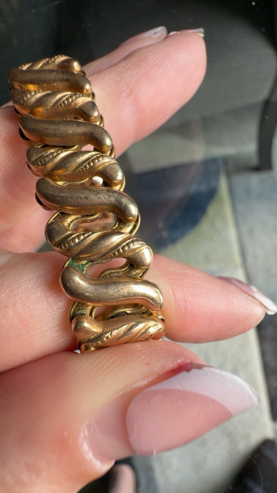 Vintage The DFB Co. Carmen Sweetheart Expansion Bracelet Made in USA 4×0