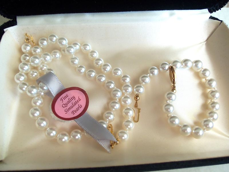VINTAGE PEARL BEAD NECKLACE&BRACELET SET tag read LINENWOLD JEWELERS