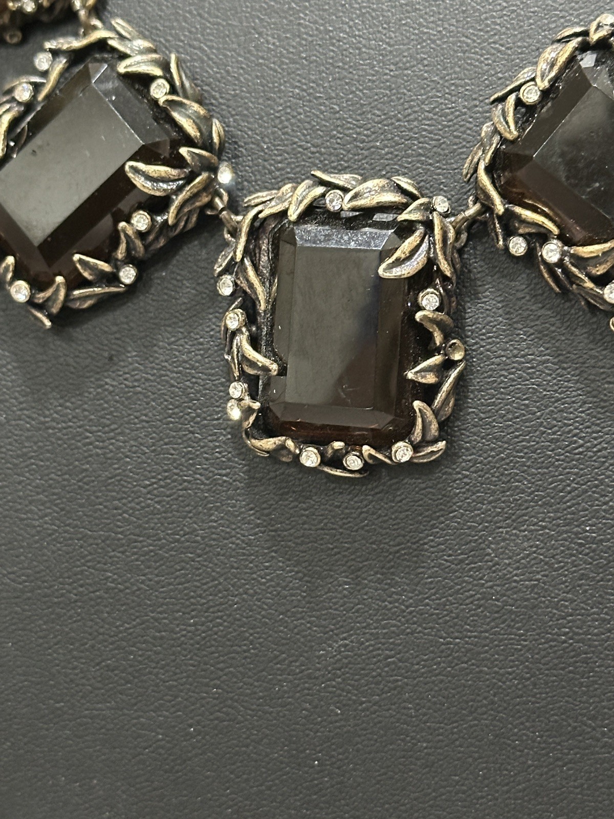 Talbots Dark Brown Acrylic Stone Statement Necklace Toggle Closure 18″