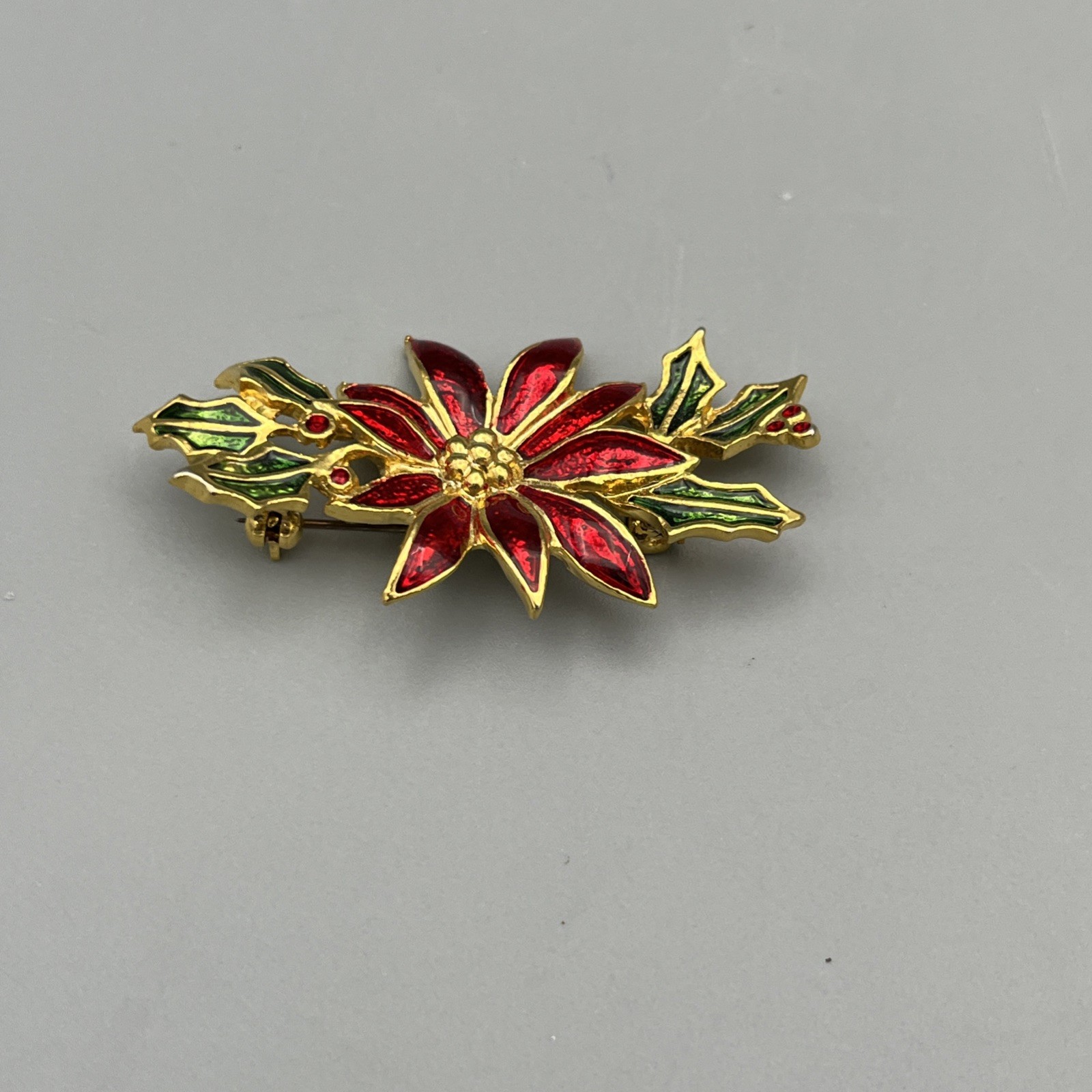 Vintage Christmas Poinsettia Holiday Pin Brooch Green Red Enamel Gold Tone 2”