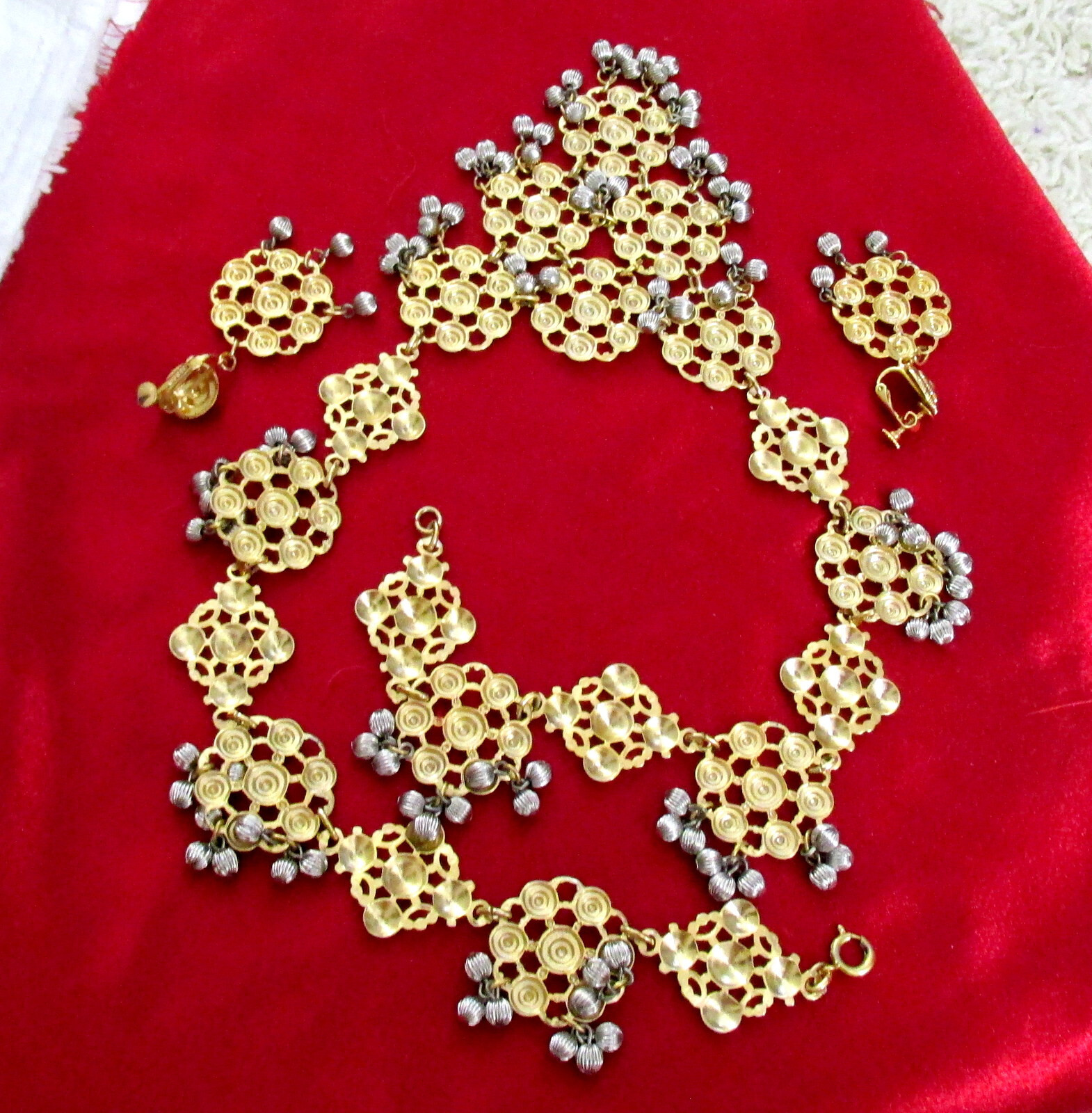 VTG Rare 70s Runway GP/Silver NAPIER Cannetille Filigree BIB NECKLACE EARRINGS