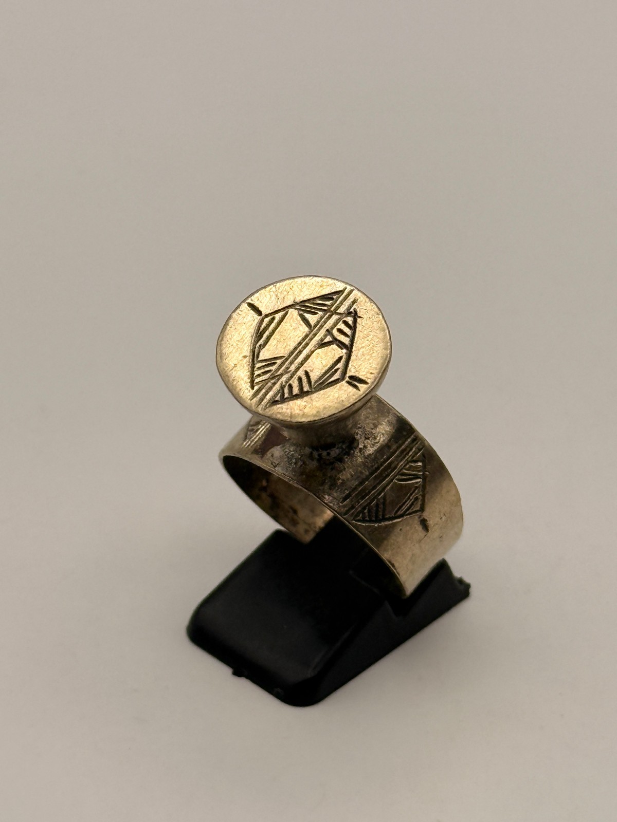 Rare Amazigh Berber Handmade Antique Ring – Authentic Moroccan Tuareg Jewelry!