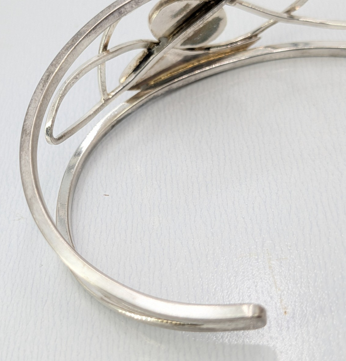 Vintage Abalone Shell Cuff Bracelet Silver Tone Openwork Swirl Small 6.5in Fit