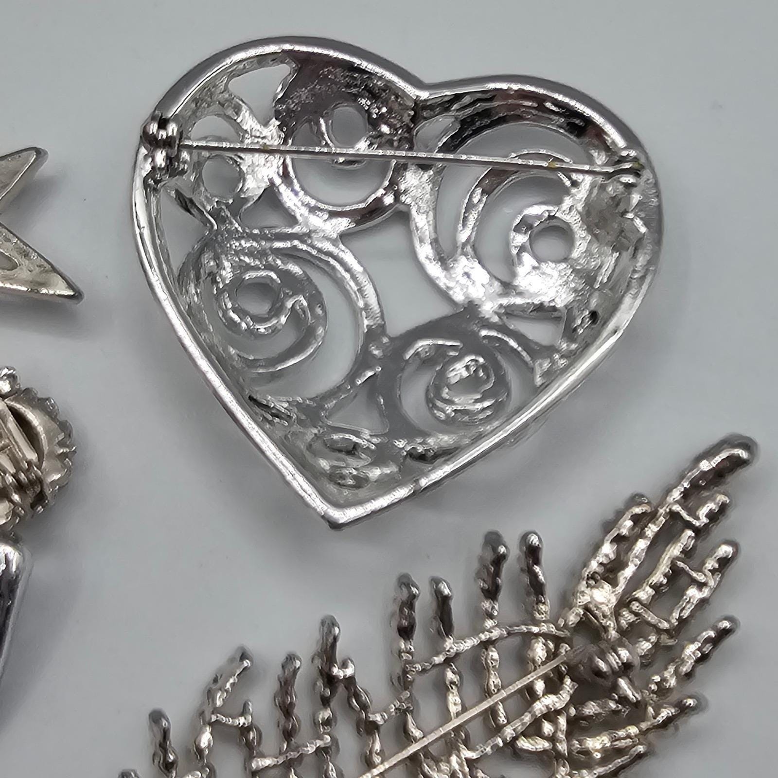Vtg Silver Tone Brooch Pin Lot Butterfly Stars Heart Feather Rhinestone Sparkle