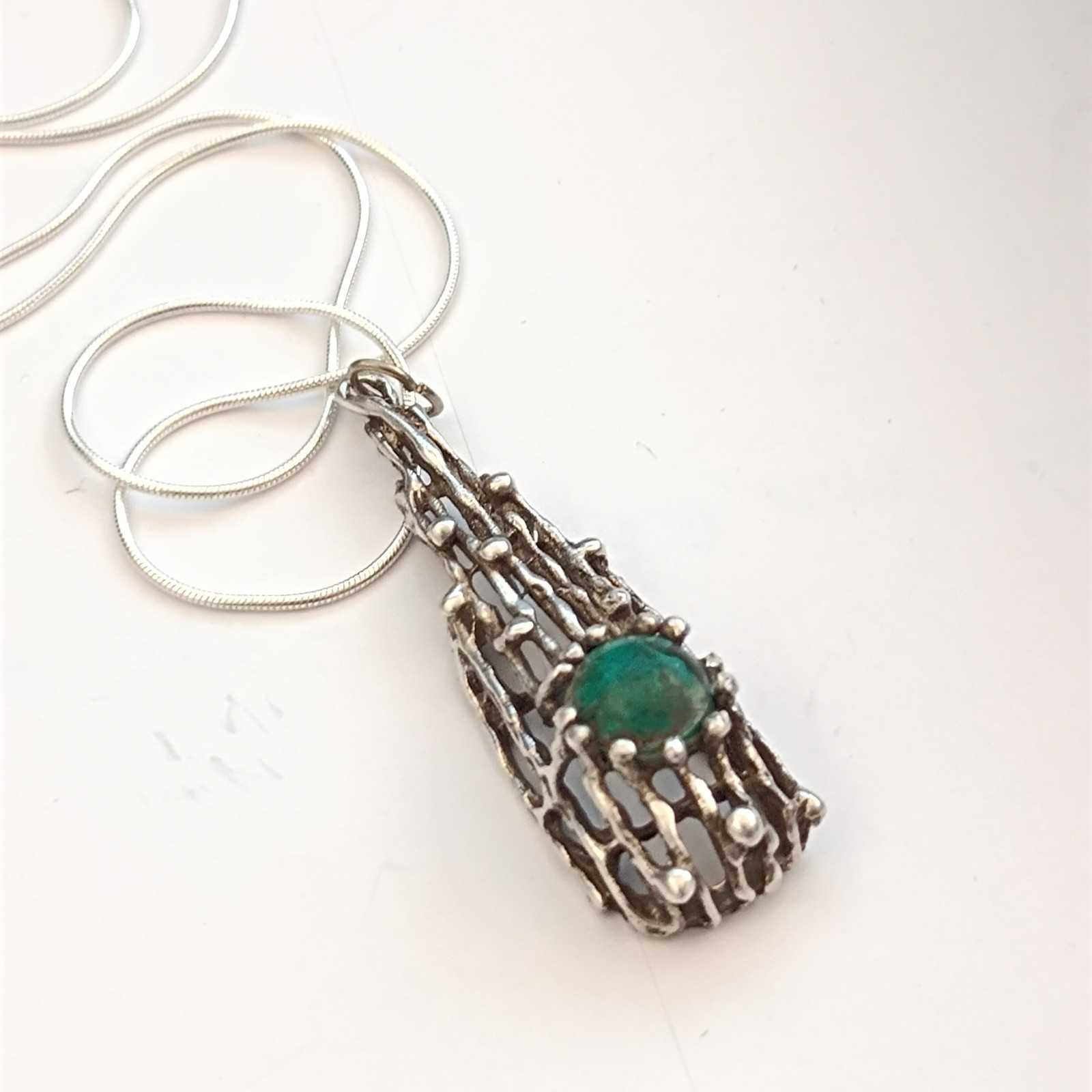 Modernist Brutalist Eilat Stone Pendant Necklace Sterling Silver Israeli 70s VTG