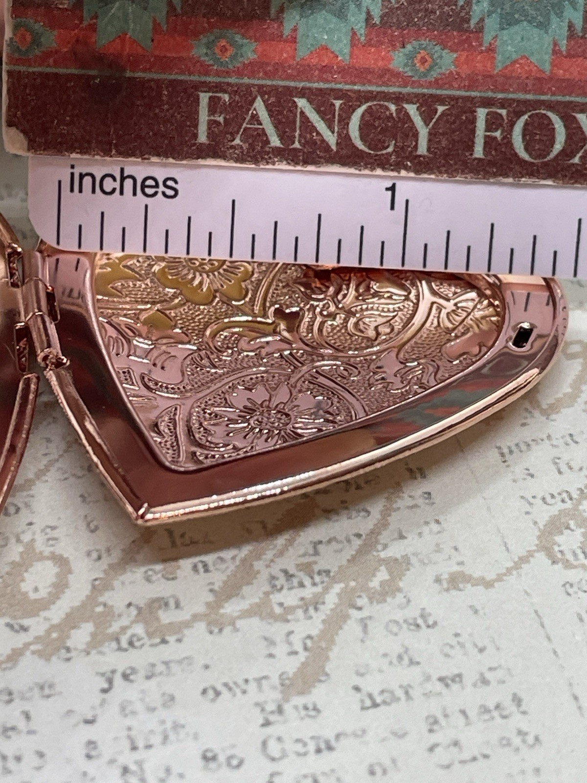 Fancy ROSE Gold Memorial Jewelry Keepsake Photo Locket Necklace Butterfly Urn