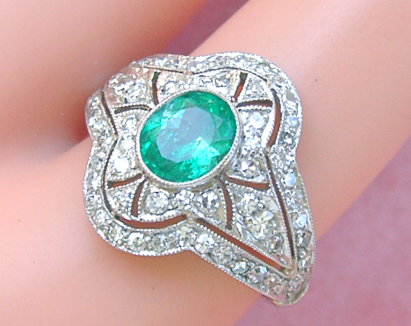 ART DECO .80 ct OVAL EMERALD 1.20 ctw DIAMOND PLATINUM RIGHT-HAND COCKTAIL RING