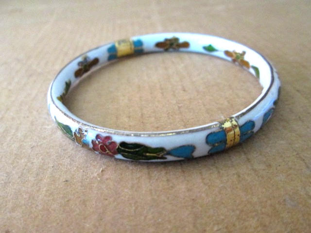 Vintage Enamel White Green Blue Flowers Bracelet Opening Hinged Bangles 6.5″