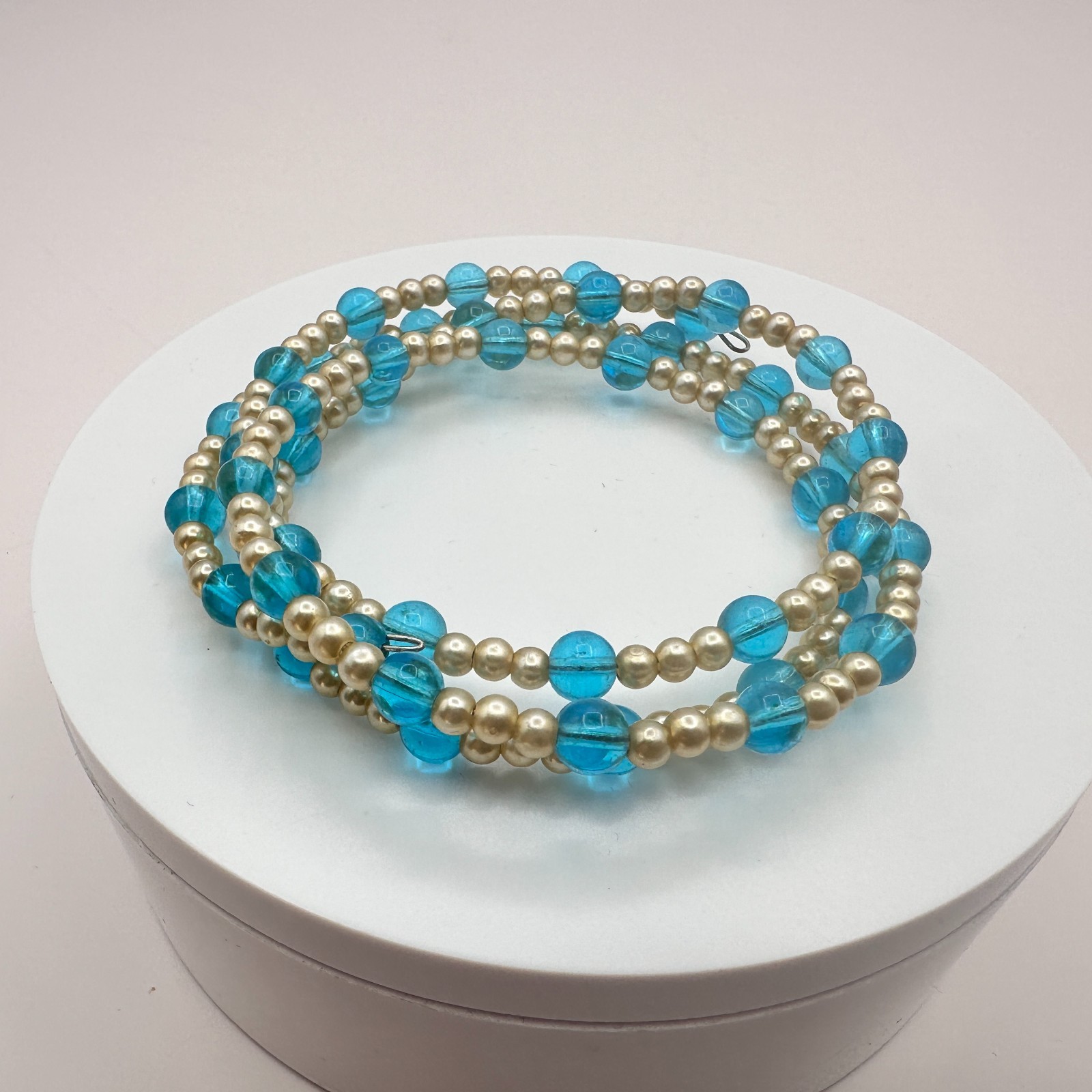 Vintage Y2K Multi Strand Wrap Beaded Bracelet Retro Women’s Classic Jewelry