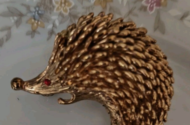 Vtg Rare Find ORENA Paris Hedgehog Brooch Gold Filled France