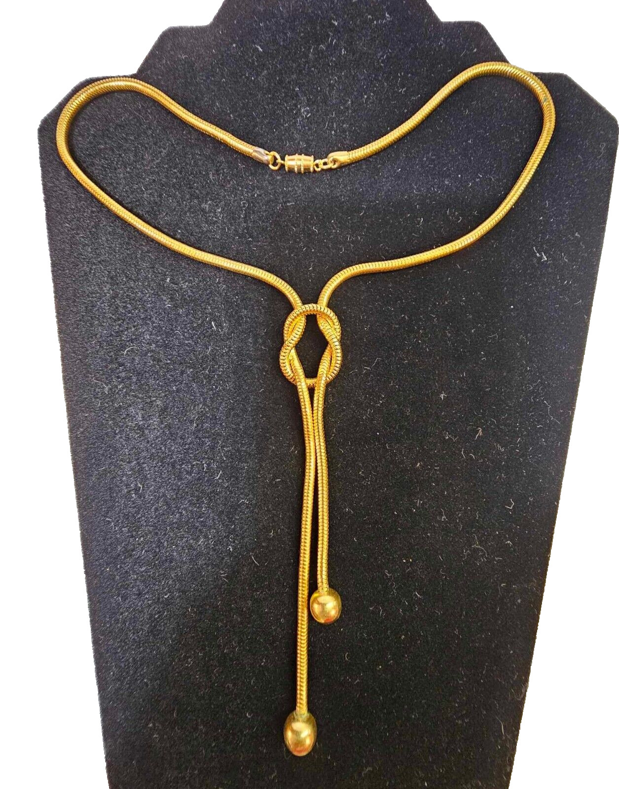 Vtg Goldtone lariat /knot necklace 17.5in”- Ate6